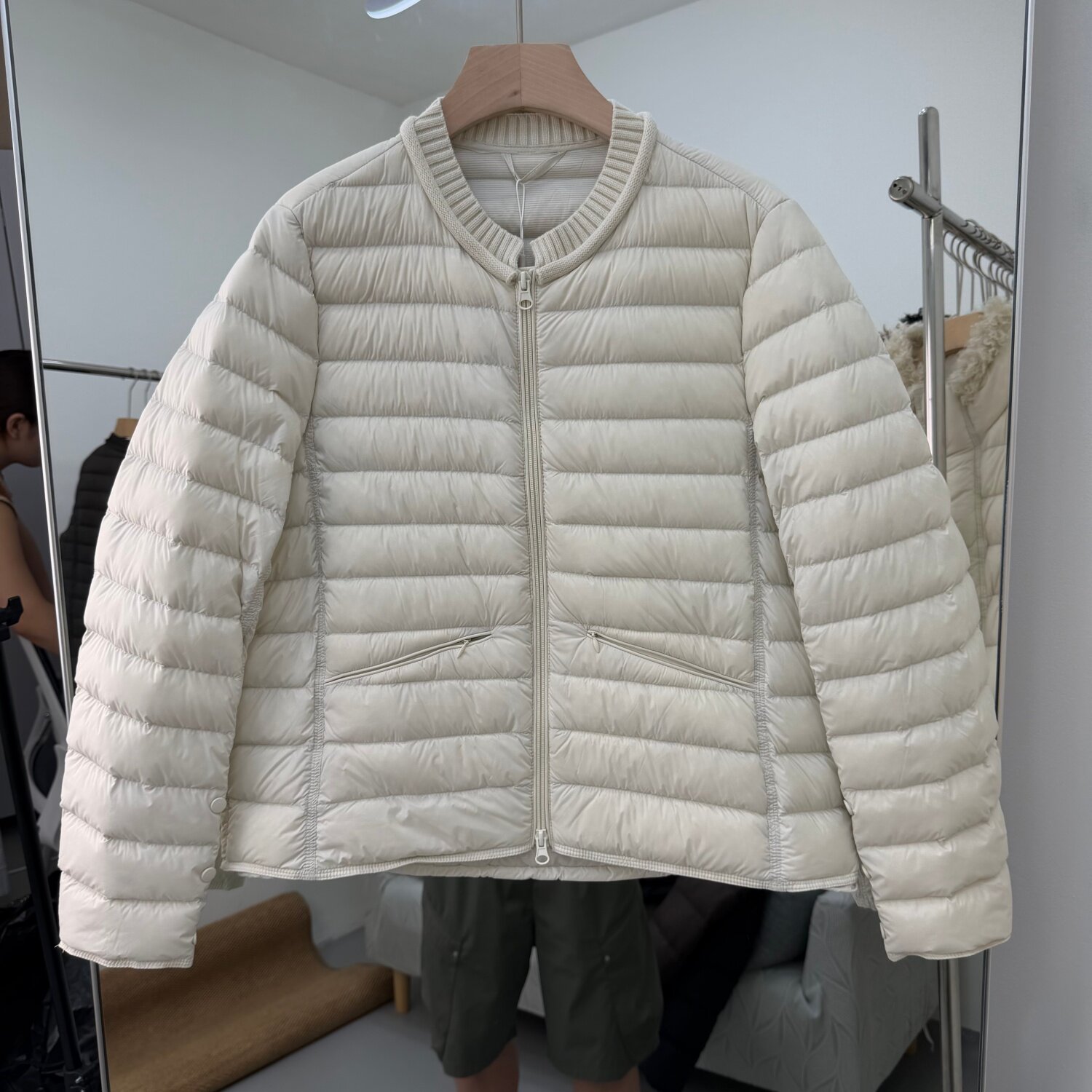 H66906欧货轻薄针织立领90鸭绒排骨羽绒服女短款小个子泡芙外套冬