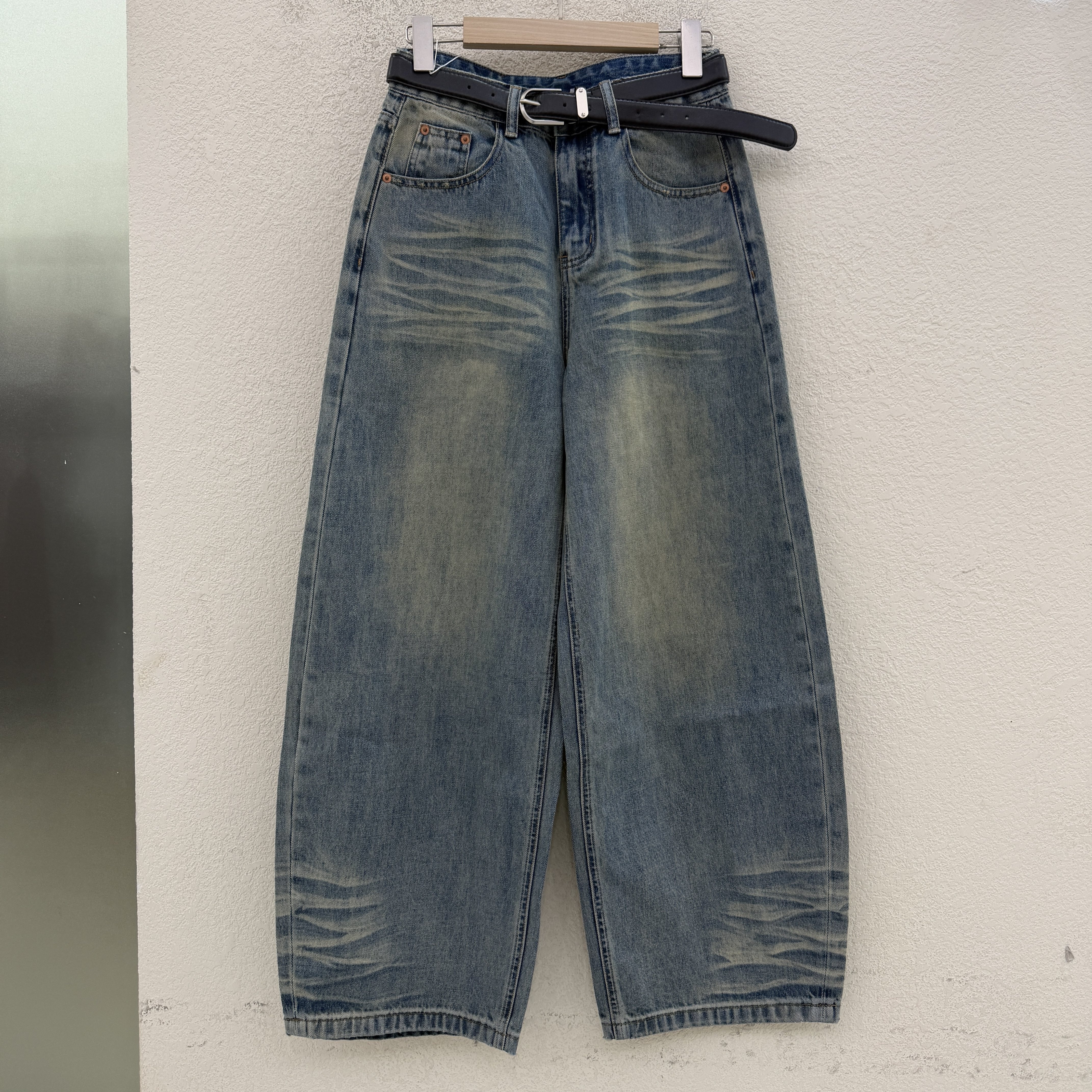 Jeans韩酷莱66203 春款韩版高腰显瘦宽松牛仔弯刀裤女阔腿直筒裤