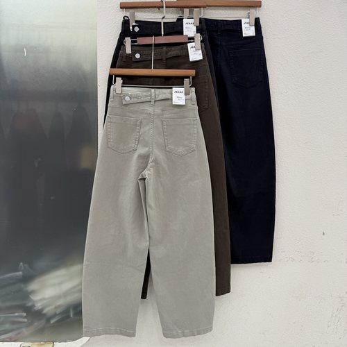JEANS20173欧货高腰显瘦直筒裤女百搭弯刀阔腿牛仔裤2026秋新款