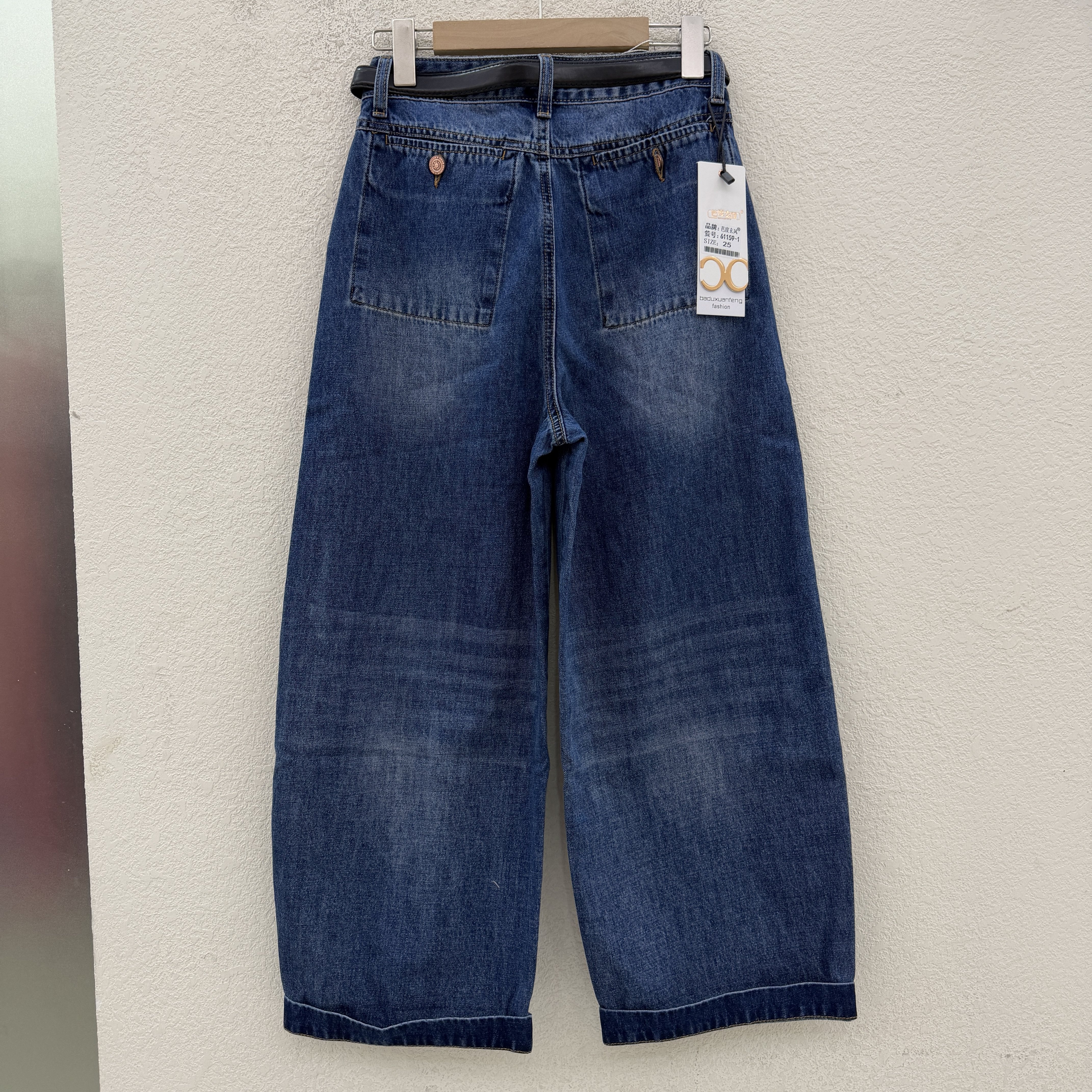 JEANS欧货61159浅蓝色九分直筒牛仔裤女水洗弯刀裤2026夏新款