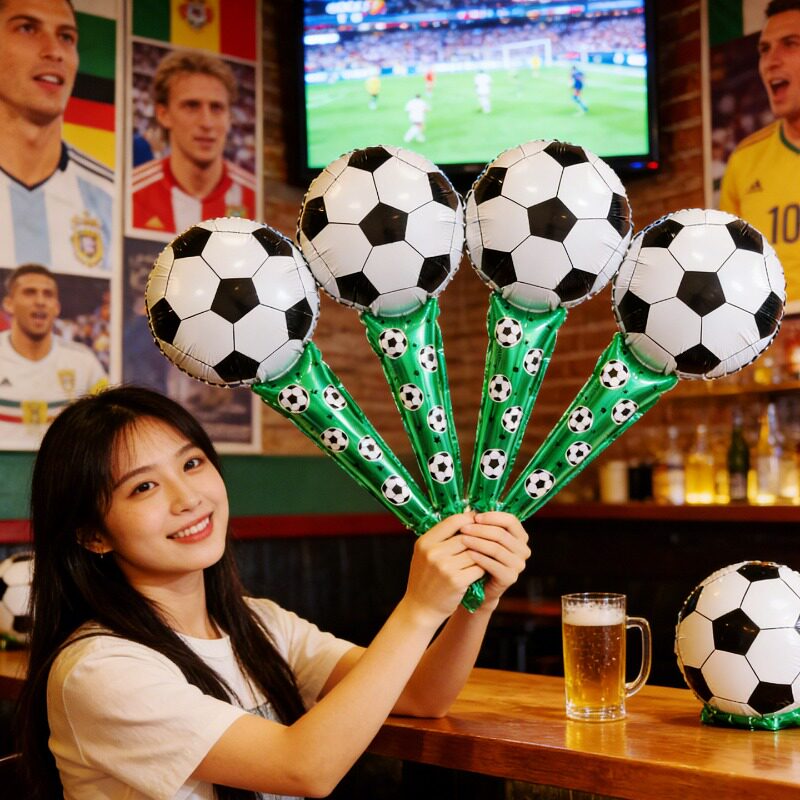 2026美加墨世界杯酒吧看球铝膜足球气球手持棒加油助威棒氛围道具