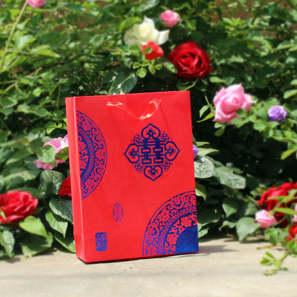 串串喜 婚礼礼品袋 结婚卡通回礼盒 可装烟回礼袋 手提袋5类可选