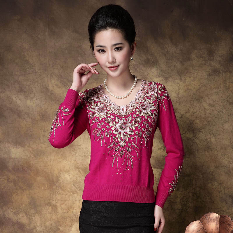 秋冬中老年妈妈装刺绣羊毛衫外穿