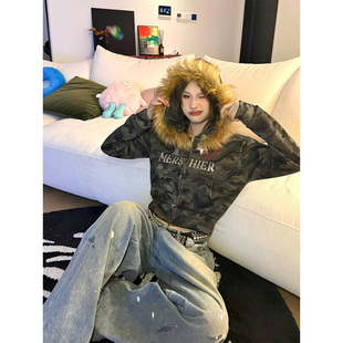 卫衣女辣妹显瘦短外套 迷彩毛领可拆卸连帽加绒开衫 JMJ 2024秋美式