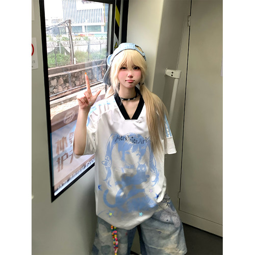 JMJ 夏季美式复古漫画少女印花V领球衣短袖男女宽松休闲垂感上衣