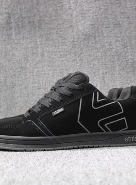 DVS滑板鞋osiris D3面包鞋globe大码鞋ES运动鞋etnies小轮车lakai