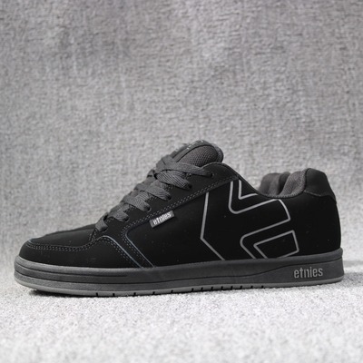 es滑板鞋globe大码鞋circa面包鞋