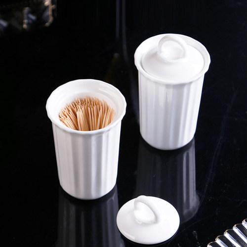 仙岭娅纯白骨瓷浮雕牙签筒