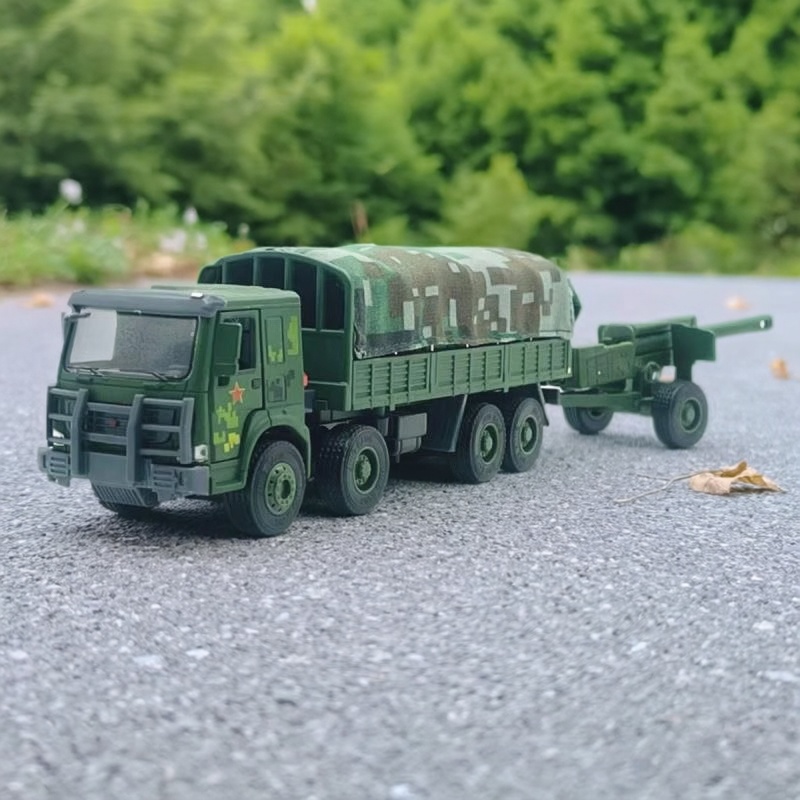 合金军卡车模型运输卡车拉大炮发射运兵车回力声光开门金属车礼物