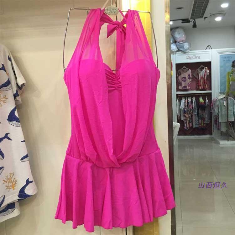 海丹妮女士游泳衣运动沙滩户外平角裤连体挂脖裙式泳装泳衣大码