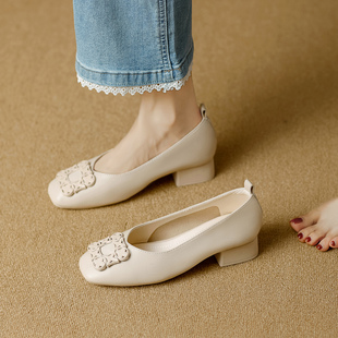 法式晚晚风方头高跟粗跟方扣浅色配裙子单鞋女奶奶鞋一脚蹬鞋皮鞋