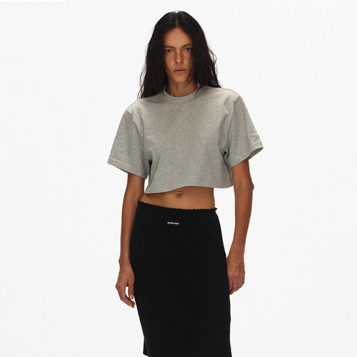 ECHOADE极简剪裁 微露腰线设计松弛辣妹风小圆领宽松短款T恤