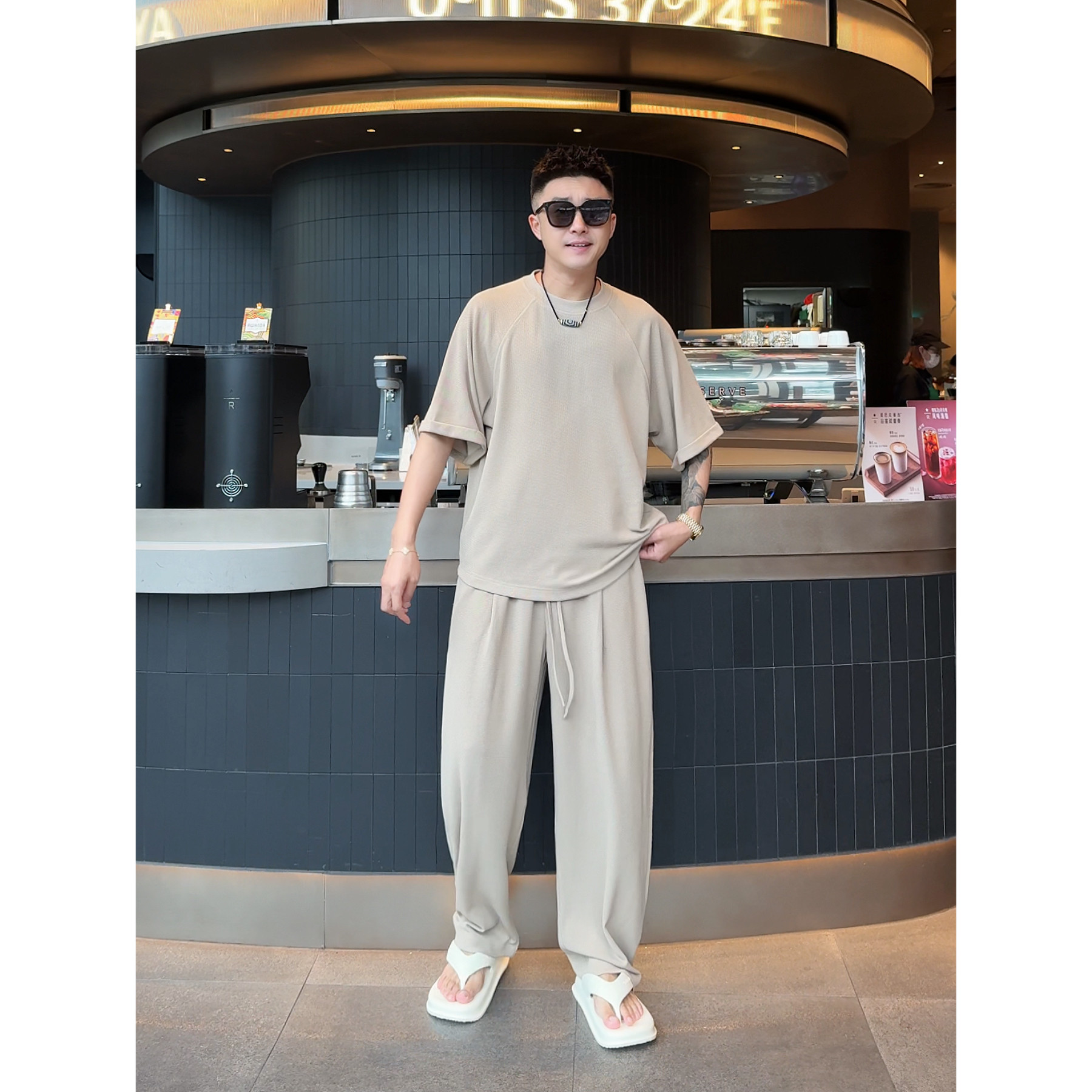 8603/8605夏日清爽老钱风冰丝凉感针织套装男士休闲短袖衫阔腿裤
