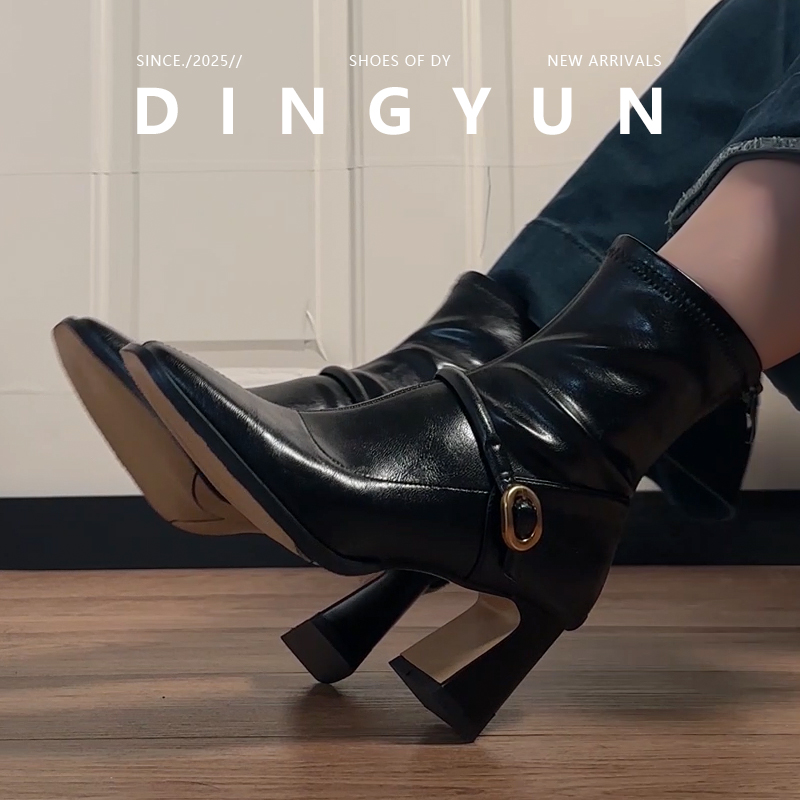 百搭方头后拉链短款瘦瘦靴