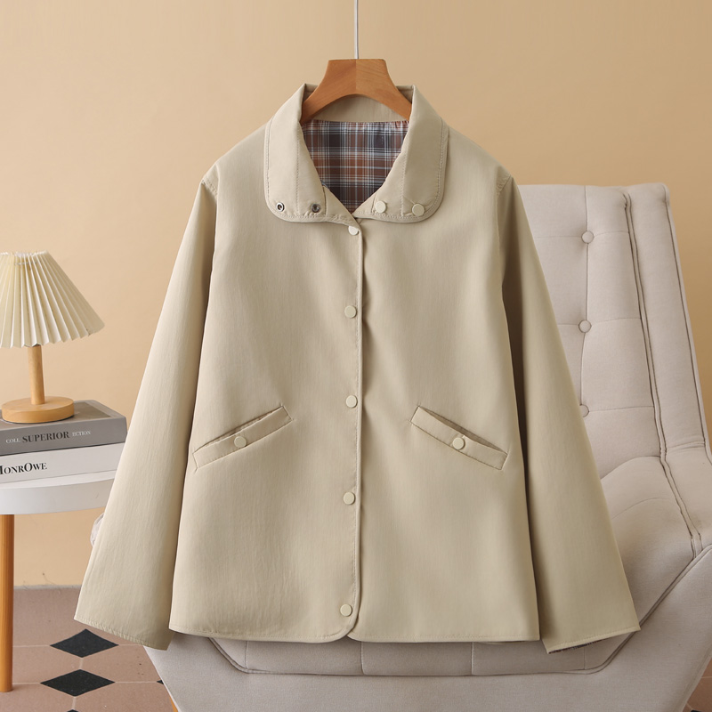 胖妹妹200斤正肩外套女短款风衣