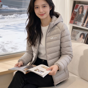 轻薄羽绒服女大码加肥加大200斤冬显瘦不臃肿胖妹妹连帽保暖外套