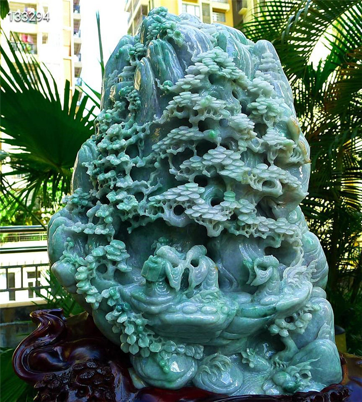 缅甸天然翡翠A货老坑种 精雕高山流水摆件 配证书