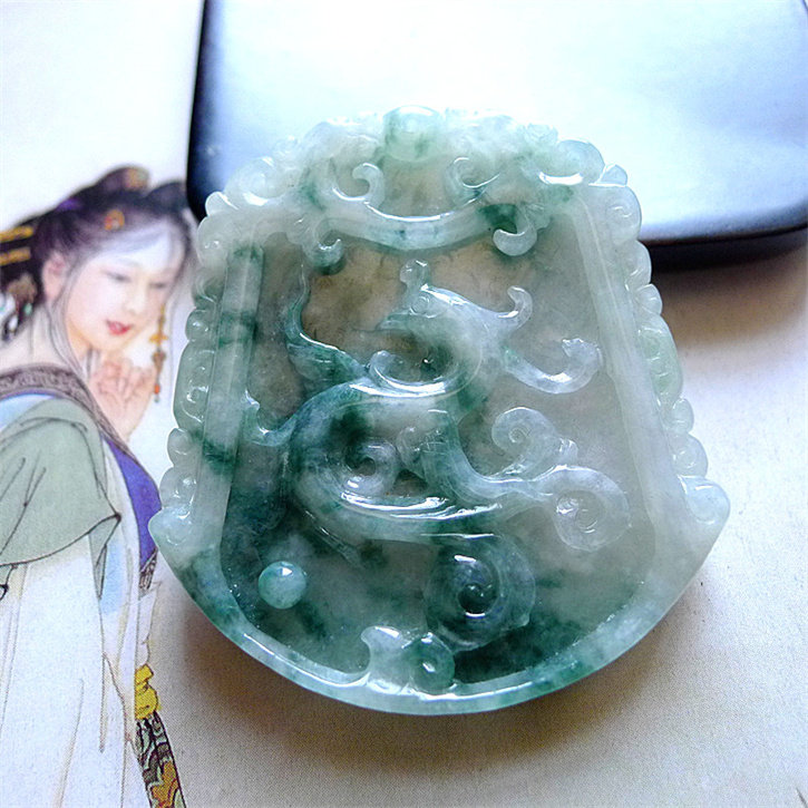 天然缅甸翡翠A货老坑种精美水润生意兴隆龙凤吊坠配证书