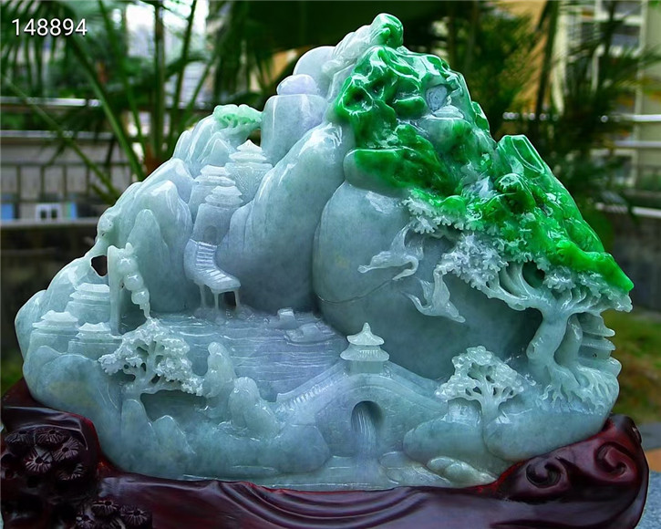 缅甸天然翡翠A货老坑种 精雕青山绿水摆件 配证书