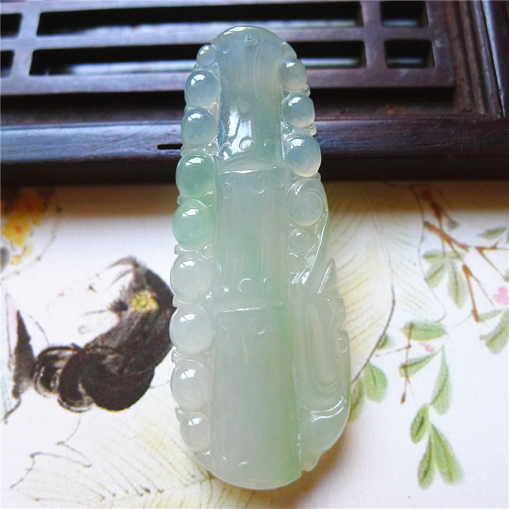 正品天然翡翠A货老坑种翡翠 精美竹子节节高吊坠 配鉴定证书
