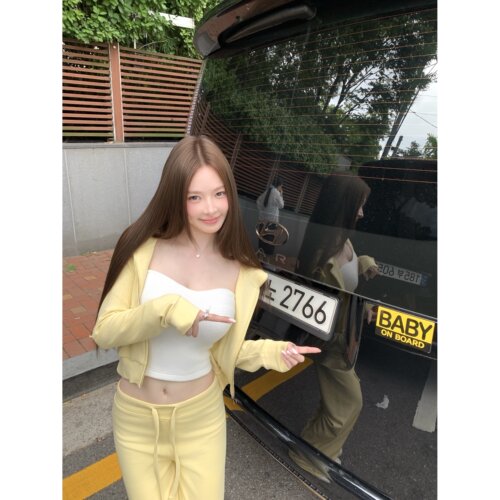 减龄卫衣外套+宽松长裤子套装