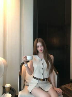 《素色肌理》文文私服 时尚背心+休闲短裤+腰带套装预WWX6TZ1212