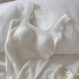 秋冬法式蕾丝方领磨毛吊带美背女士打底衫背心内衣带胸垫免穿文胸