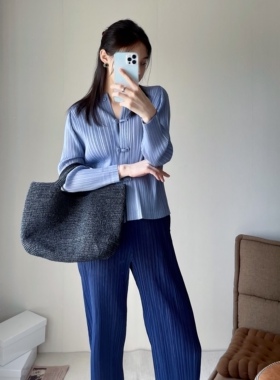 TVTV 蓝色系新中式～褶皱雾霾蓝盘扣开衫衬衣深海蓝直筒裤