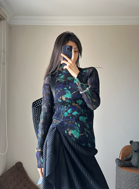 TVTV 街头感～褶皱日系柳条印花复古紧身长袖廓形不规则裙裤