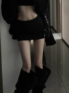 021ope缎面高级感半身裙女百搭显瘦短裙性感辣妹包臀裙气质老钱风