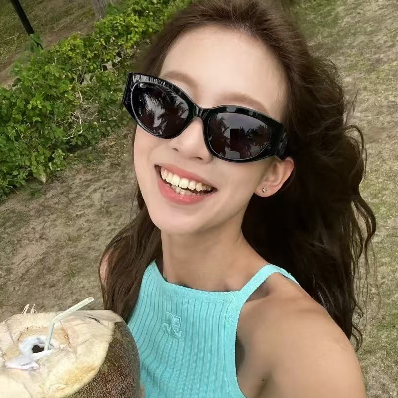 方圆脸显瘦B字母墨镜女款高级感