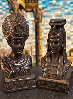 埃及卢克索拉美西斯法老雕像