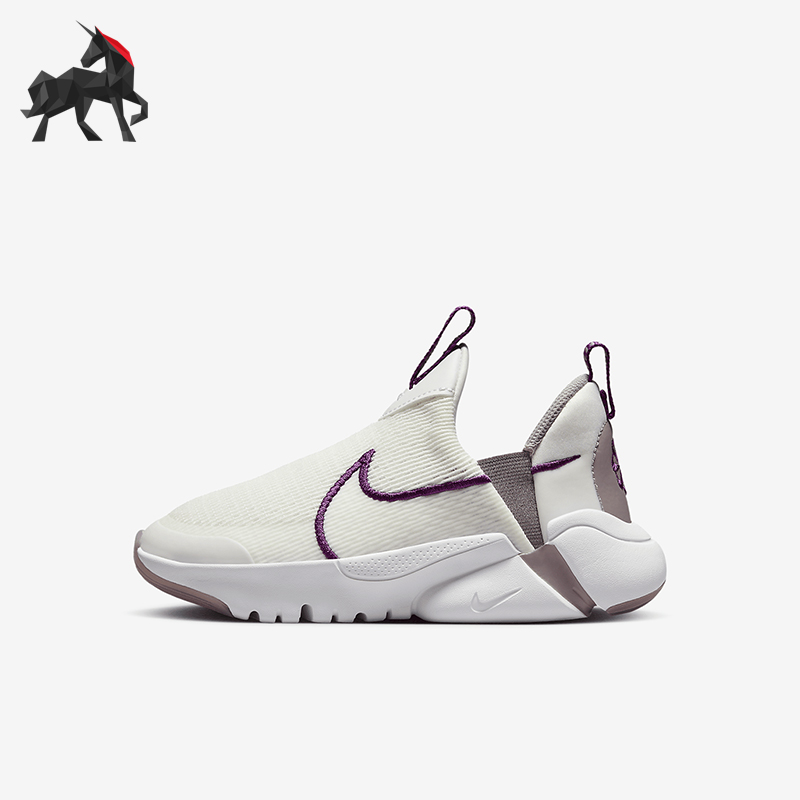 耐克小童透气灵活休闲鞋