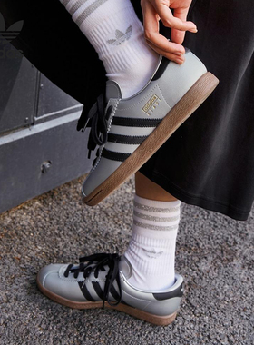 Adidas/阿迪达斯正品三叶草男女同款时尚休闲经典运动板鞋JR9563