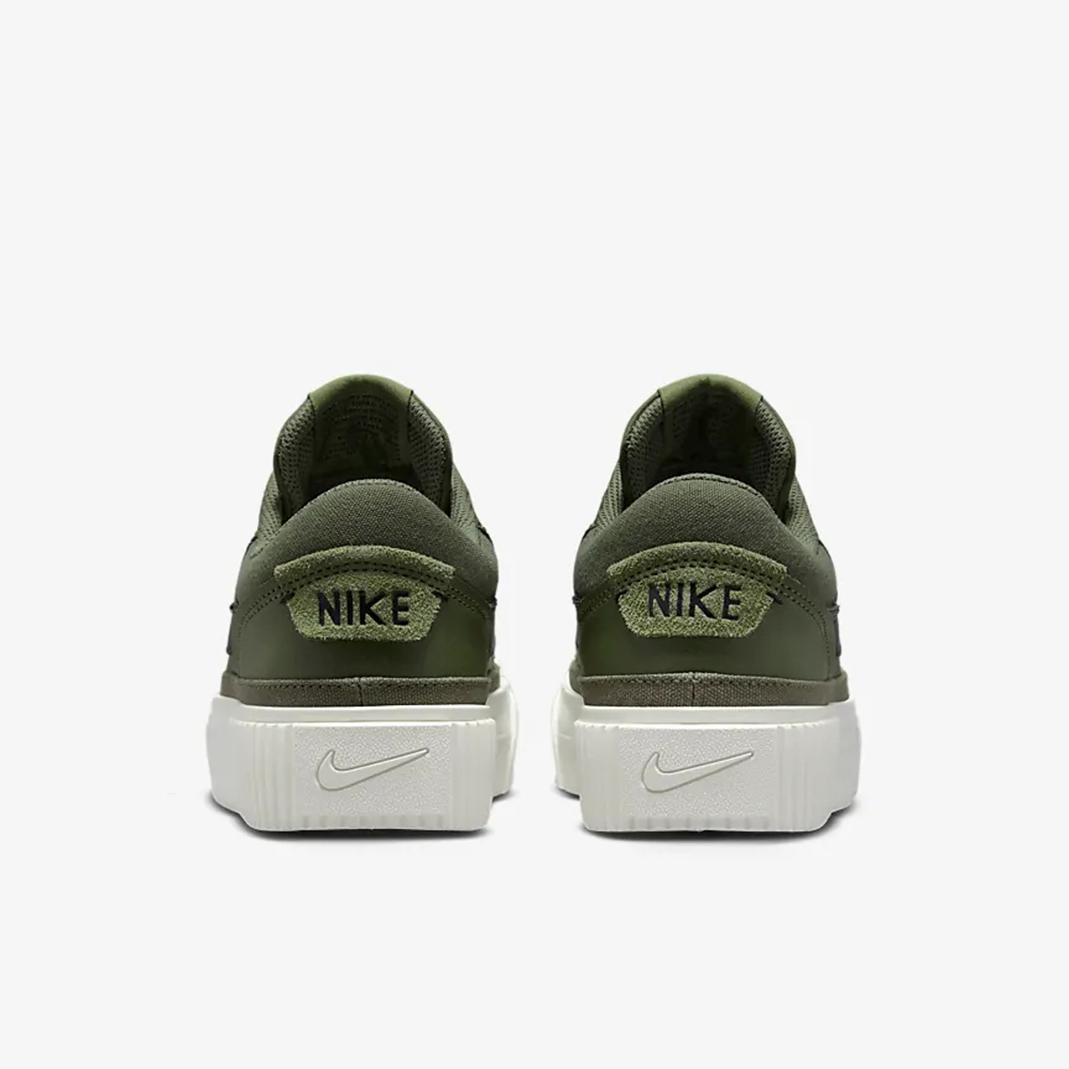 耐克女子休闲运动低帮板鞋