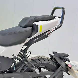 适用春风狒狒XO摩托车后货架尾箱架尾翼Papio侧皮包边包支架尾翼