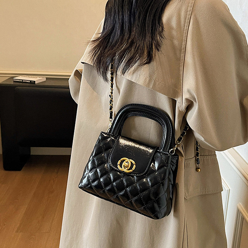 手提包女2026新款小香风菱格链条黑色小方包时尚百搭单肩斜挎包