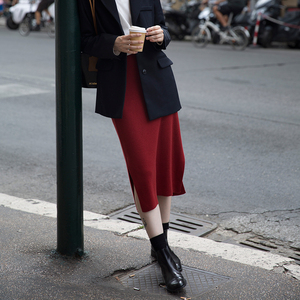 高腰修身开衩羊毛针织半裙