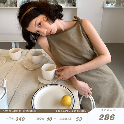 果核宇宙一字领无袖蝴蝶结背心裙