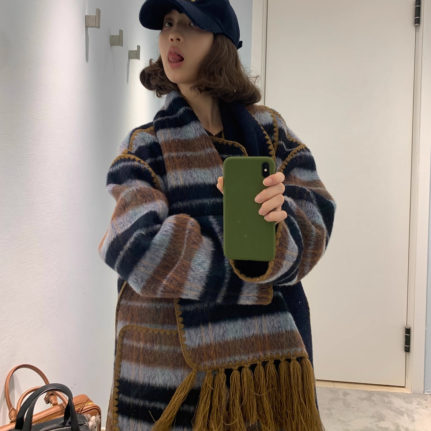 果核宇宙双面穿流苏围巾手工大衣