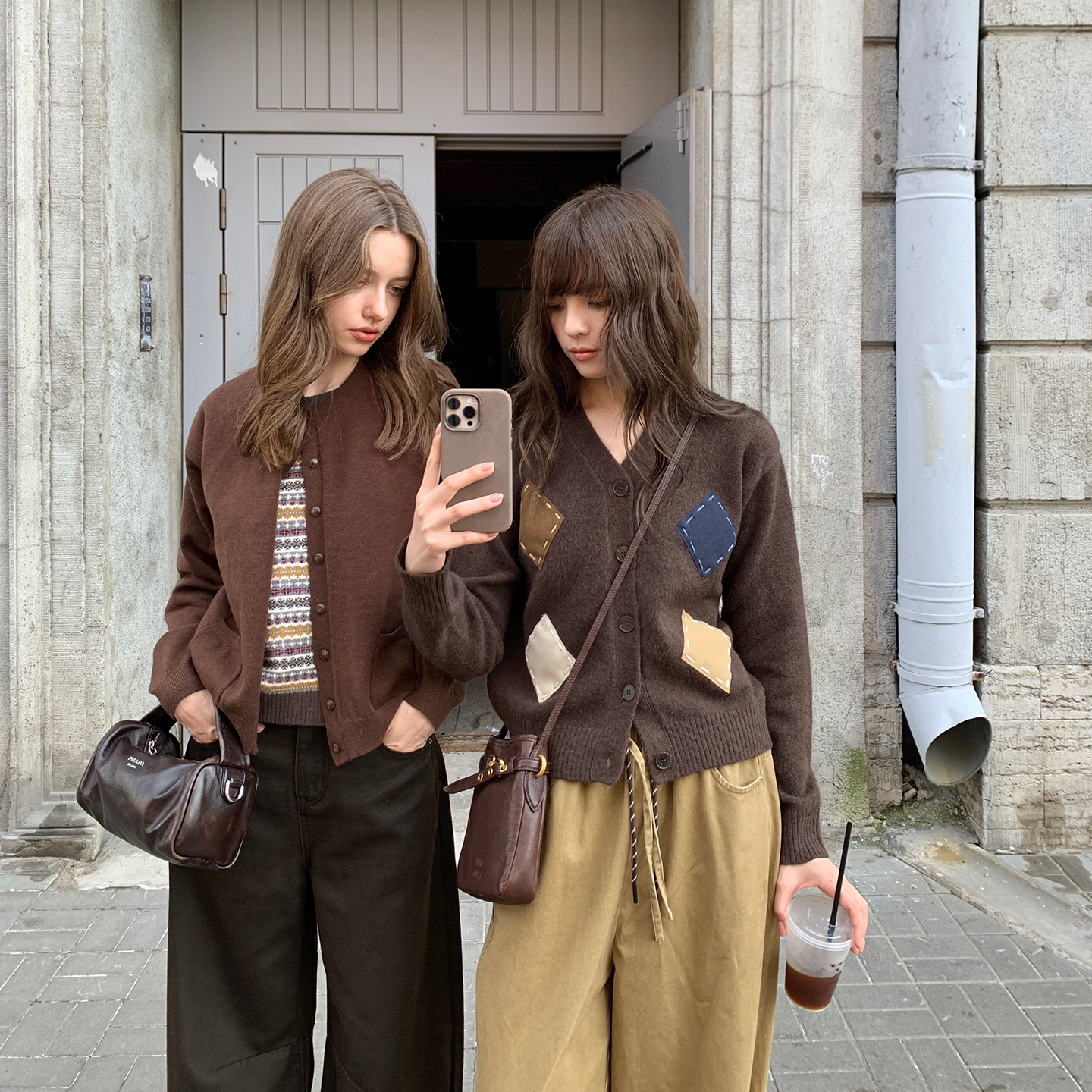 果核宇宙拼接提花假两件毛织开衫