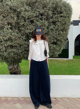 KERNEL COSMOS 莫里桑信笺 春日轻氧感浪漫花边一字肩短款衬衫