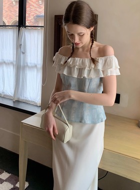 KERNEL COSMOS浪漫巴勒莫 艺术氛围斜肩双层荷叶边一字领印花上衣