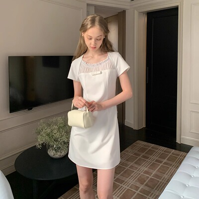 果核宇宙少女感蝴蝶结花边初恋裙