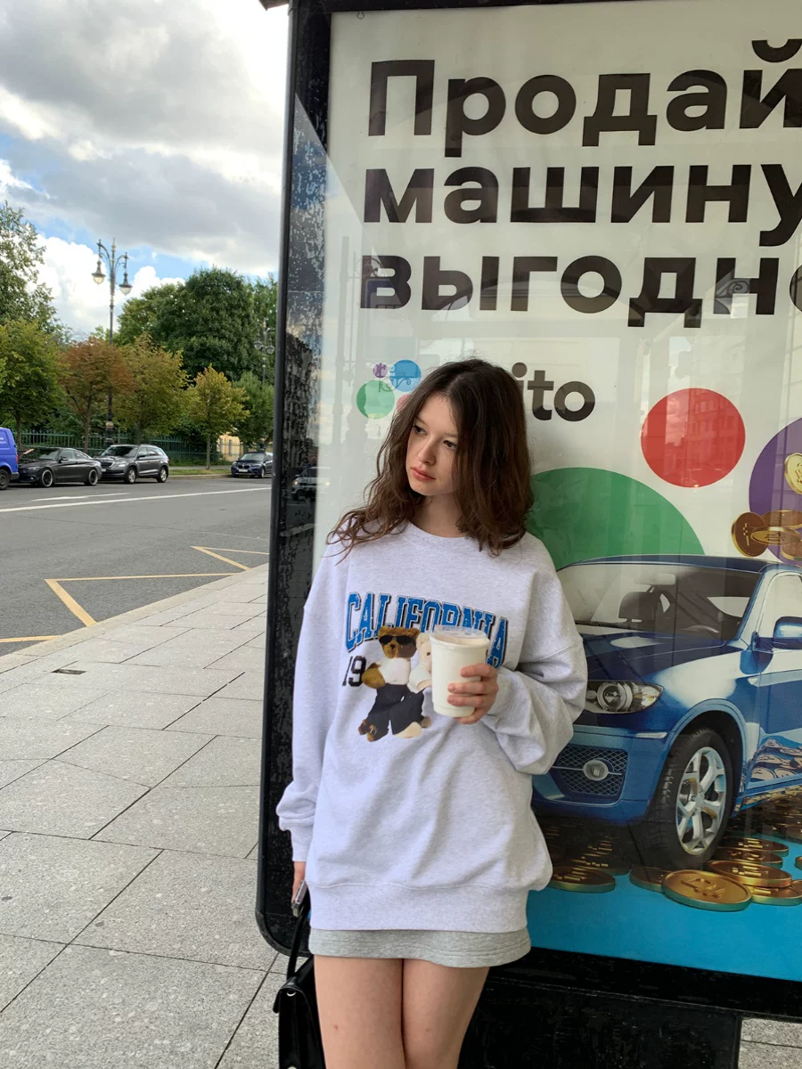 [КЕРНЕЛ КОСМОС Медвежий дневник академический винтажный повседневный принтованный круглой горловины свитер свободный худи]
