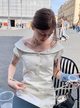 KERNEL COSMOS 卡普里假日 法式一字肩连衣裙气质茶歇裙收腰短裙