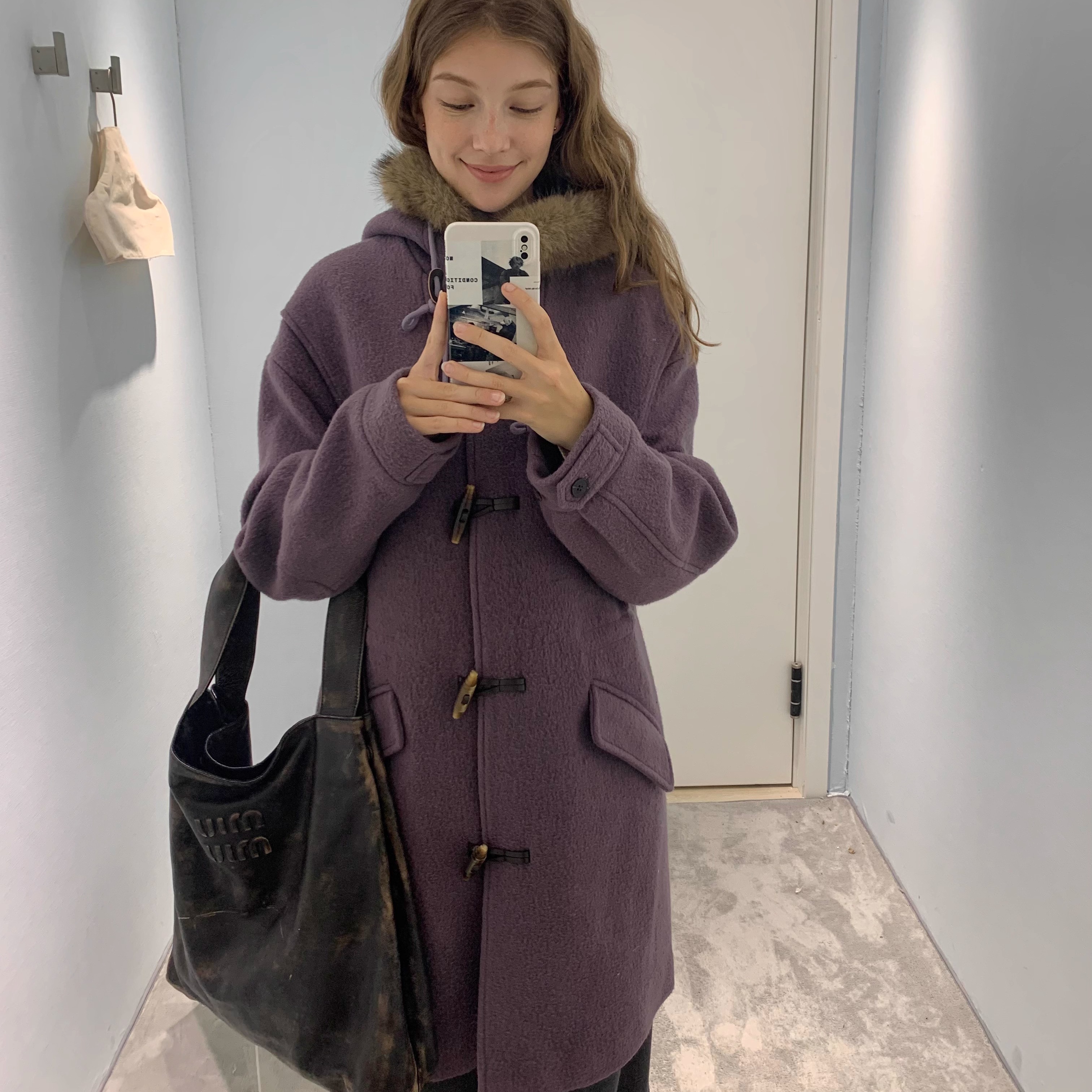 果核宇宙牛角扣毛领重工羊毛大衣