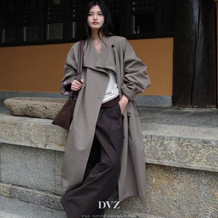 DVZ欧洲站2025秋季新款时尚翻领后背抽绳宽松百搭长款风衣外套女1