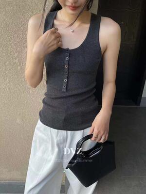 纯欲辣妹针织坑条U领背心百搭