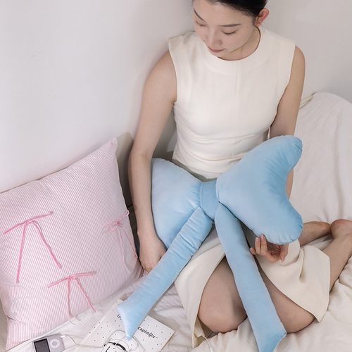 设计蝴蝶结抱枕 客厅沙发靠枕靠背样板房 宿舍学生腰靠